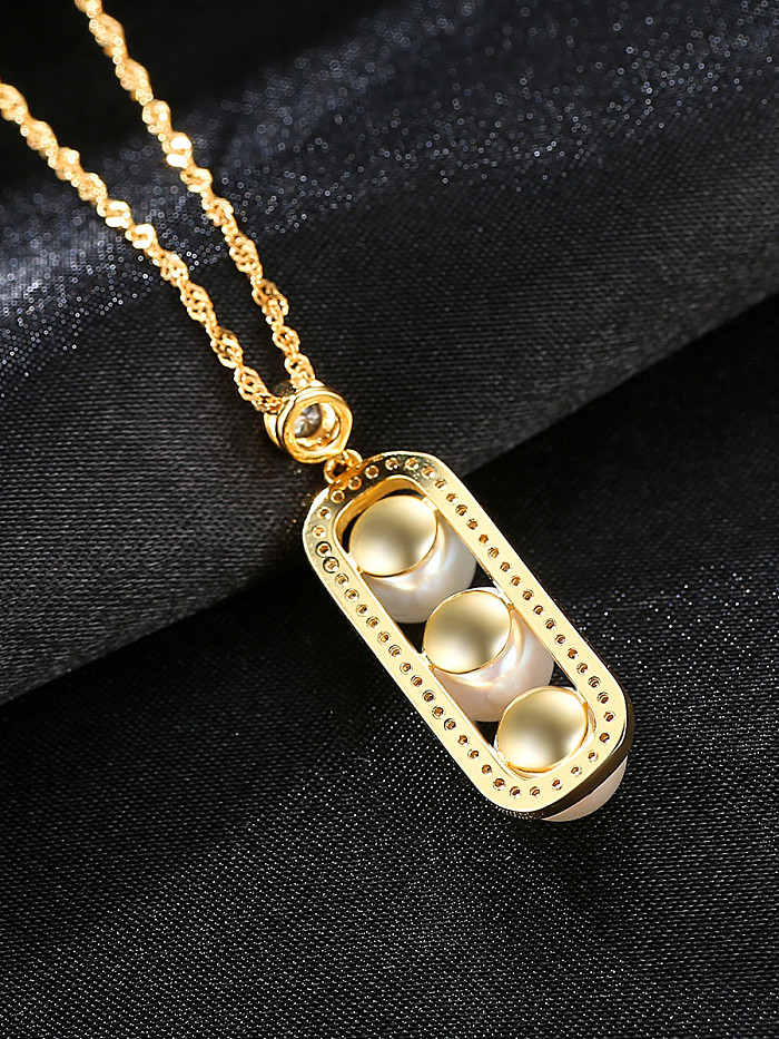 Sterling Silver Fashion Pod Natural 8-9mm Freshwater Pearl Necklace