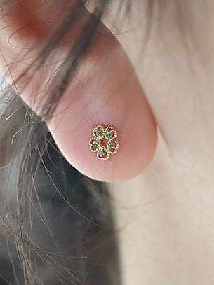925 Sterling Silver Cubic Zirconia Green Flower Dainty Stud Earring