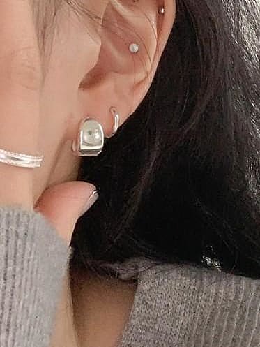 925 Sterling Silver Geometric Vintage Huggie Earring