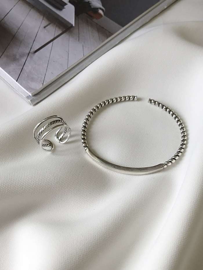 Bracelet manchette lisse torsadé minimaliste en argent sterling 925