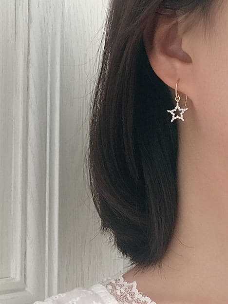 Boucle d'oreille crochet tendance étoile en argent sterling 925 avec oxyde de zirconium