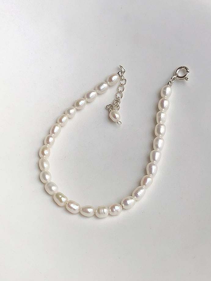 Pulseira redonda de imitação de pérola redonda de prata esterlina 925 minimalista com miçangas