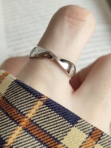 Unregelmäßiger, minimalistischer Midi-Ring aus 925er Sterlingsilber
