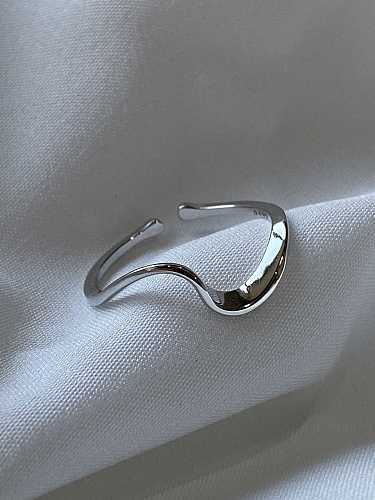 Unregelmäßiger minimalistischer Ring in freier Größe aus 925er Sterlingsilber