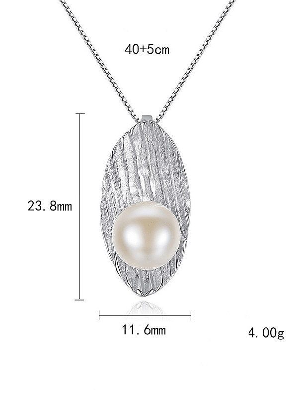 Halskette aus 925er Sterlingsilber mit Süßwasserperlen und Blattanhänger