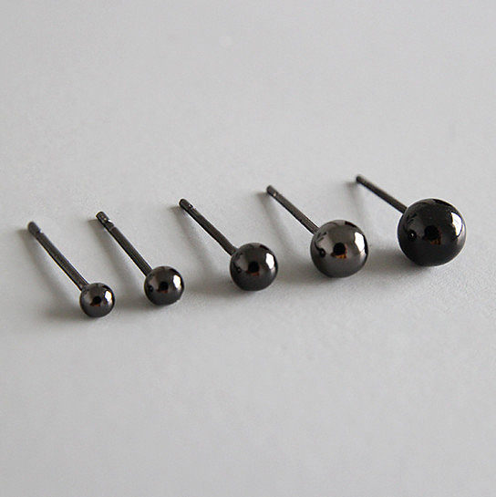 Sterling Silver minimalist black pea Stud Earrings