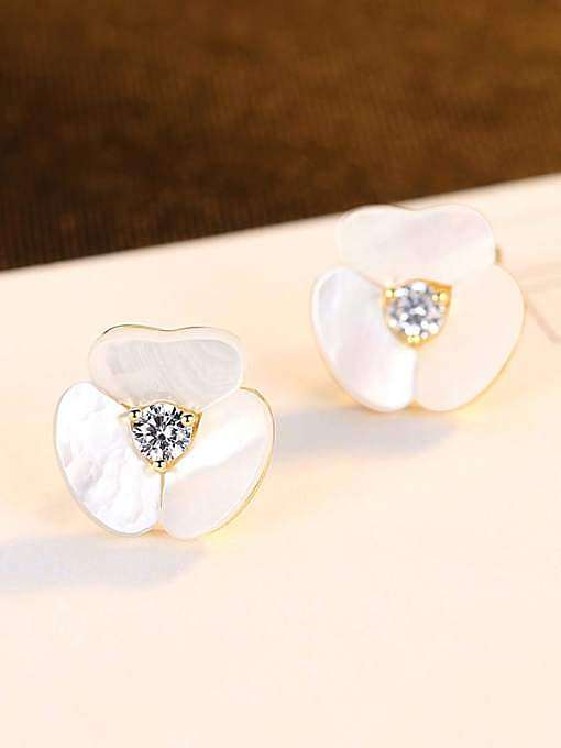 Boucles d'oreilles minimalistes en forme de fleur de coquillage en argent sterling 925