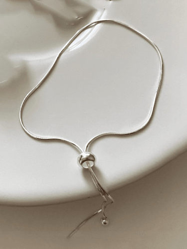 Pulsera minimalista ajustable con borlas de plata de ley 925