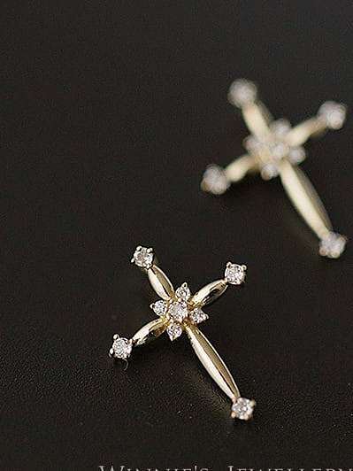 925 Sterling Silver Cubic Zirconia Cross Dainty Necklace