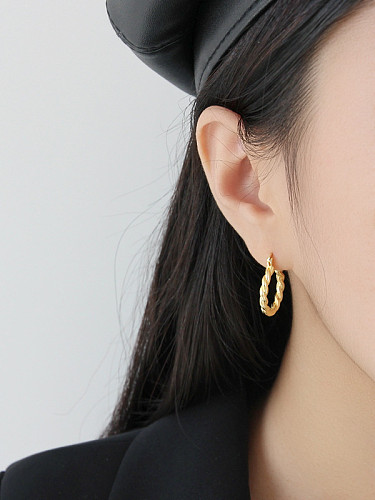 Boucles d'oreilles en argent sterling 925 avec texture géométrique plaquée or 18 carats