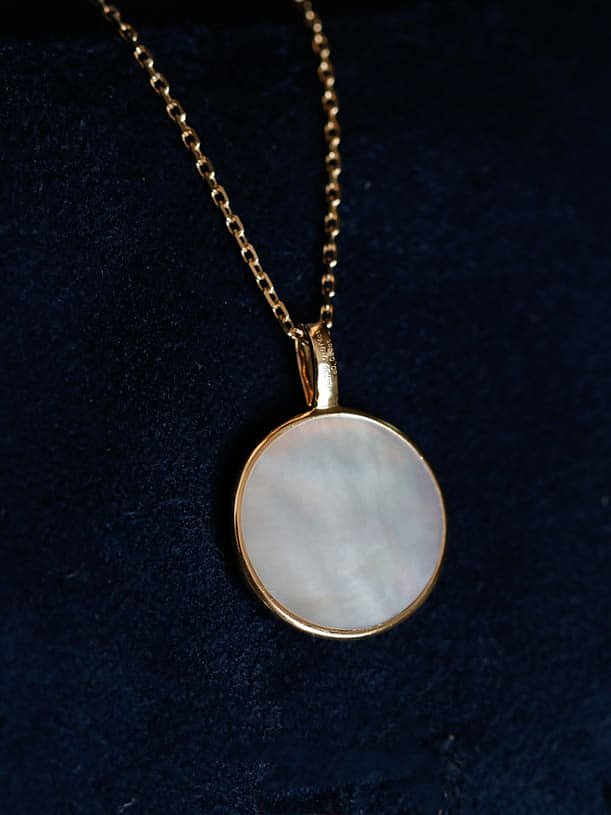 925 Sterling Silver Shell Round Minimalist Necklace