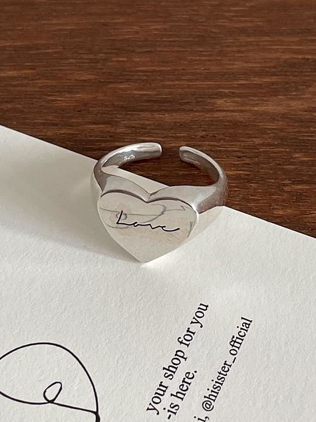 925 Sterling Silver Heart Vintage Band Ring