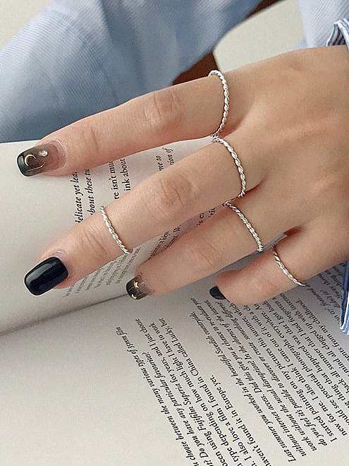 925 Sterling Silver Hollow Round Minimalist Midi Ring