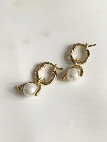 Boucles d'oreilles en argent sterling 925 avec de jolies boucles d'oreilles irrégulières plaquées or
