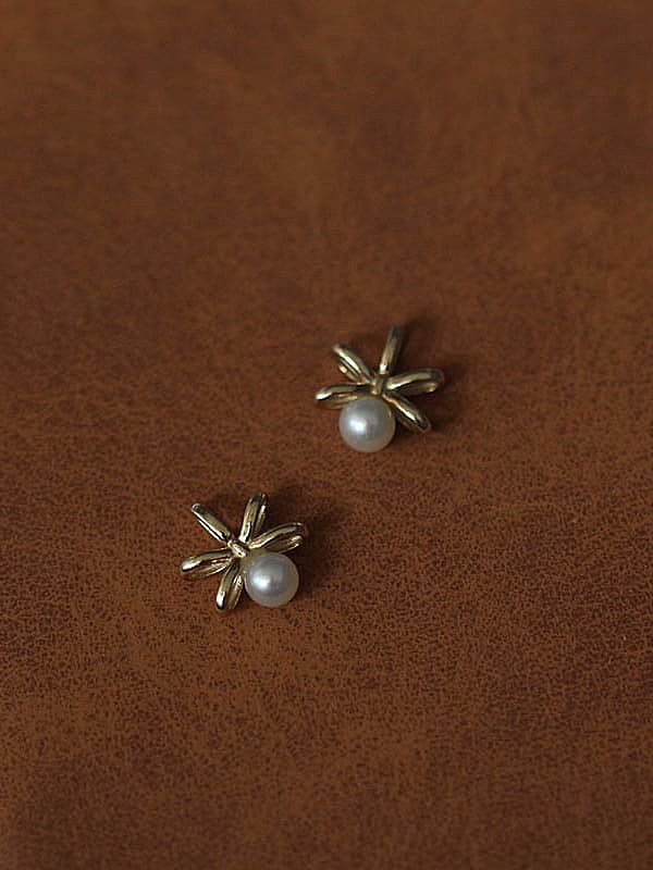 925 Sterling Silver Imitation Pearl Flower Dainty Necklace