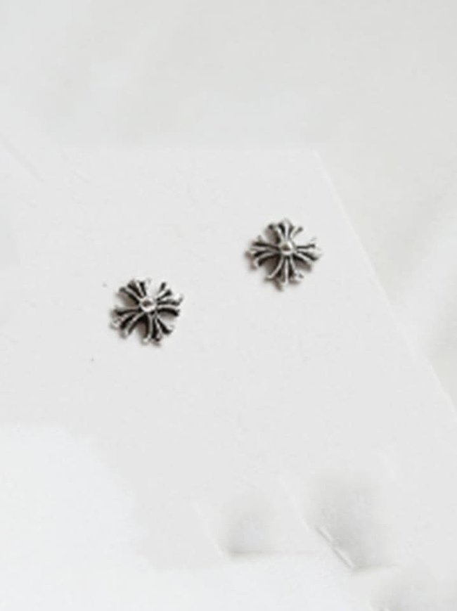 925 Sterling Silver Cross Vintage Stud Earring