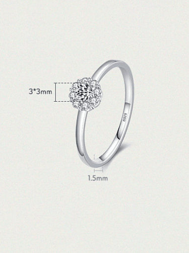 خاتم من الفضة الإسترليني عيار 925 مرصع بحجر الزركونيا بتصميم هندسي أنيق