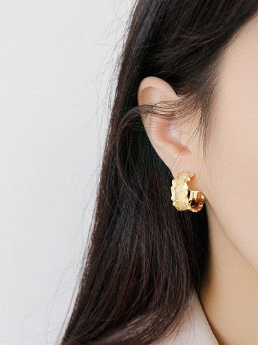 Ohrringe aus 925er Sterlingsilber mit einfachem Wellensand und breitem Gesicht