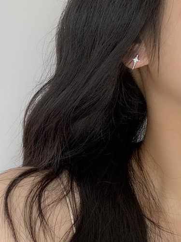 925 Sterling Silver Cubic Zirconia Star Dainty Stud Earring