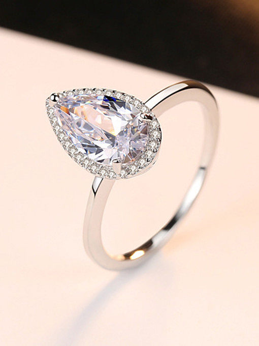 Sterling silver with AAA zircon drop-shaped ring