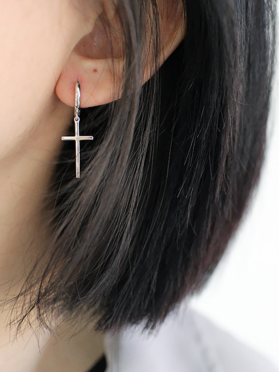 Simple Cross Smooth Silver Earrings