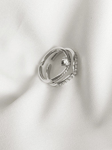 925 Sterling Silver Cubic Zirconia Irregular Minimalist Band Ring
