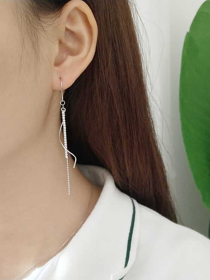 Boucle d'oreille enfileur minimaliste en argent sterling 925 avec pompon courbe flexible