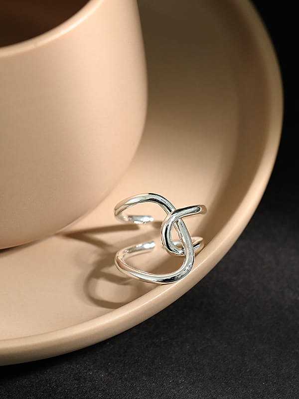 خاتم من الفضة الإسترليني عيار 925 بتصميم عصري بسيط غير متماثل