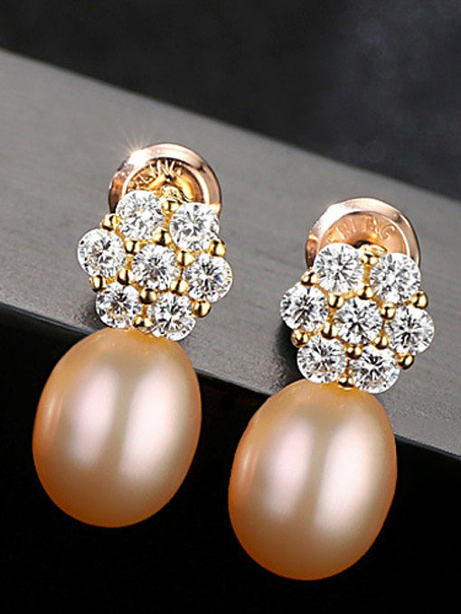 Boucles d'oreilles fleur de perle naturelle avec zircon micro-plaqué en argent sterling