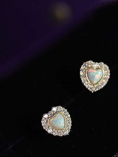 925 Sterling Silver Cubic Zirconia Heart Vintage Stud Earring