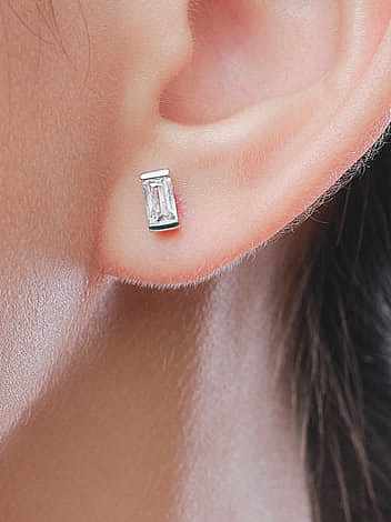 Boucles d'oreilles minimalistes en forme de rectangle en argent sterling 925 avec zircone cubique
