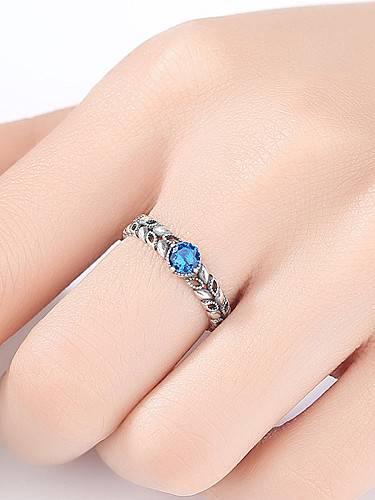 Sterling silver zircon retro leaves free size ring