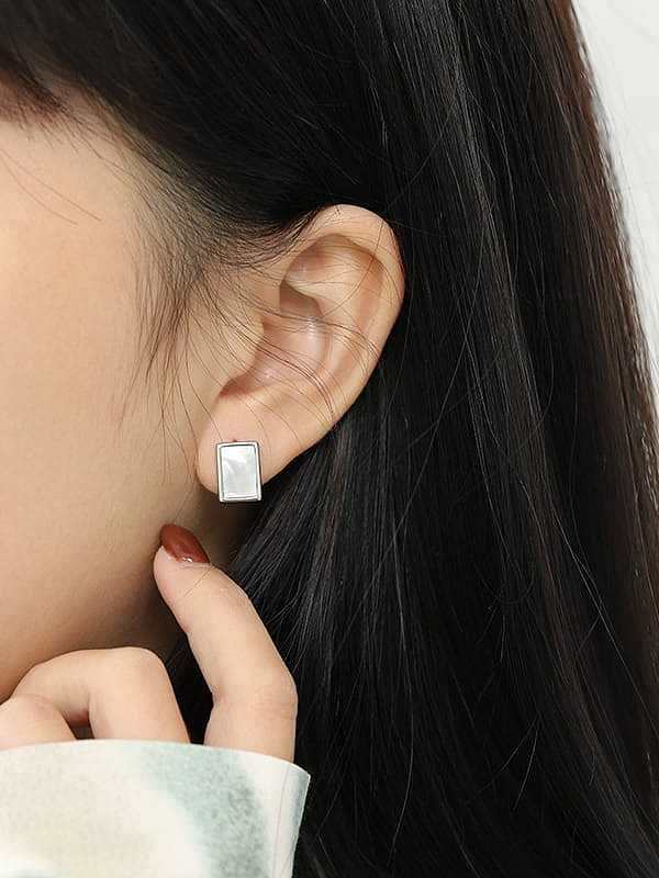 Boucles d'oreilles minimalistes géométriques en forme de coquillage en argent sterling 925