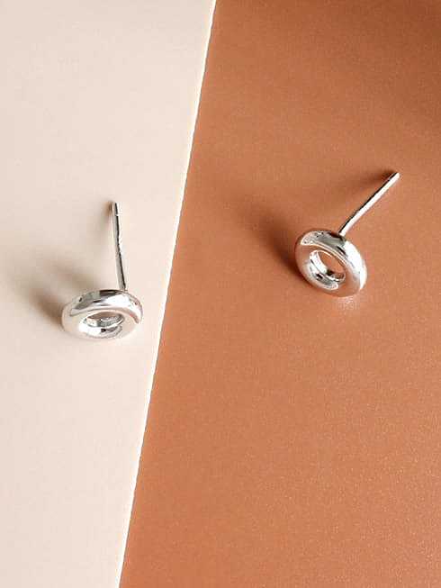 925 Sterling Silver Hollow Round Minimalist Stud Earring