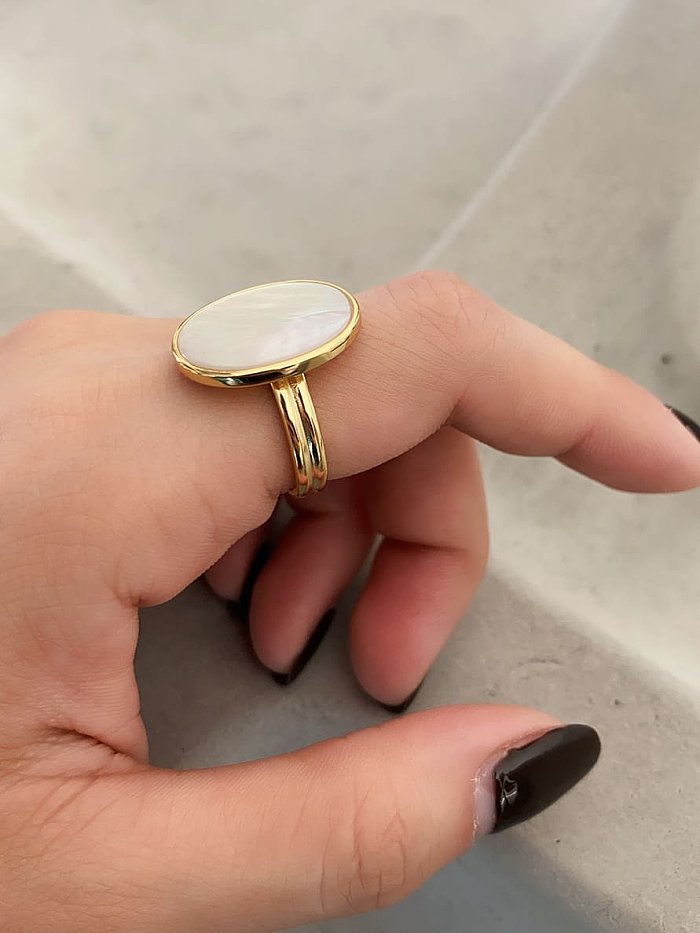 Anel de banda minimalista oval concha de prata esterlina 925