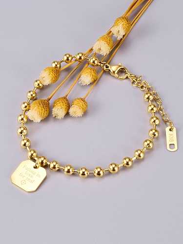 Bracelet perlé classique en titane avec cœur