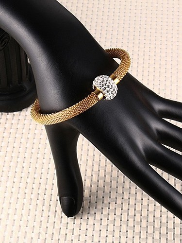 Exquisite Net Shaped Gold Plated Rhinestones Bangle
