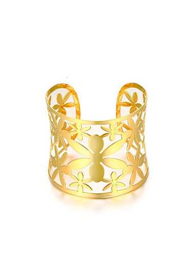 Requintado bracelete de titânio com design aberto banhado a ouro em forma de flor