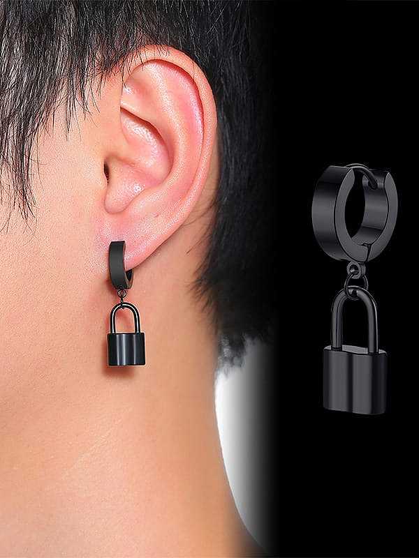 Boucle d'oreille minimaliste en acier au titane avec médaillon (unique)