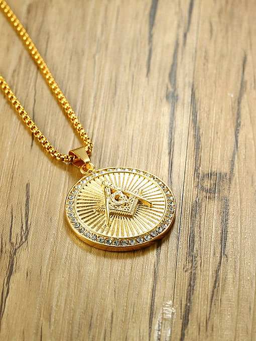 Delicate Gold Plated Round Shaped Zircon Pendant