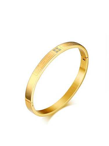 Delicate Gold Plated Geometric Shaped Zircon Bangle