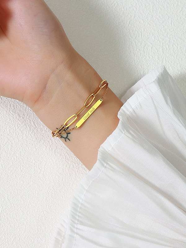 Bracelet à maillons minimalistes géométriques creux en acier au titane