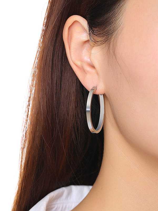 Boucles d'oreilles créoles creuses minimalistes rondes en titane