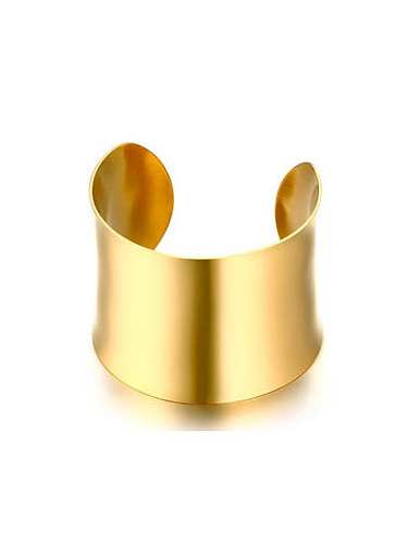 Brazalete de acero inoxidable con forma geométrica chapada en oro con personalidad