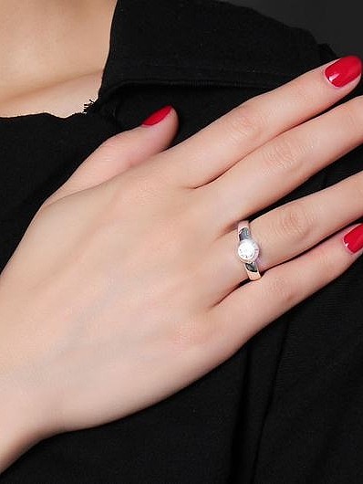 All-match Round Shaped Titanium Rhinestone Ring