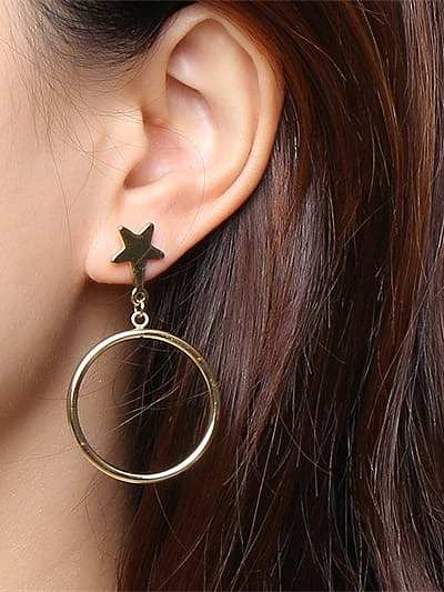 Boucles d'oreilles pendantes asymétriques en forme de lune plaquées or exquises