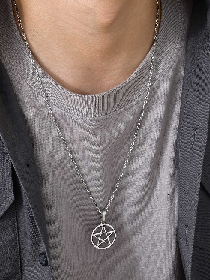 Collier minimaliste pentagramme en acier inoxydable