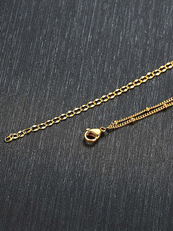 Colares de aço inoxidável com cruz simplista banhados a ouro e vários fios