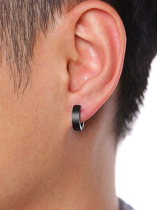 Boucle d'oreille Huggie minimaliste géométrique en émail en acier inoxydable