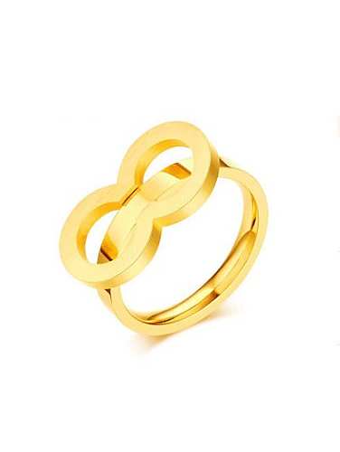 Requintado anel de titânio em forma de número oito folheado a ouro